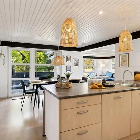 Glenna - 1-8km From The Sea By Interhome Feriehus *